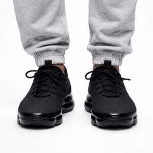 Nike Air VaporMax 2023 Flyknit Black Triple Black Men’s Size 11 DV1678-006